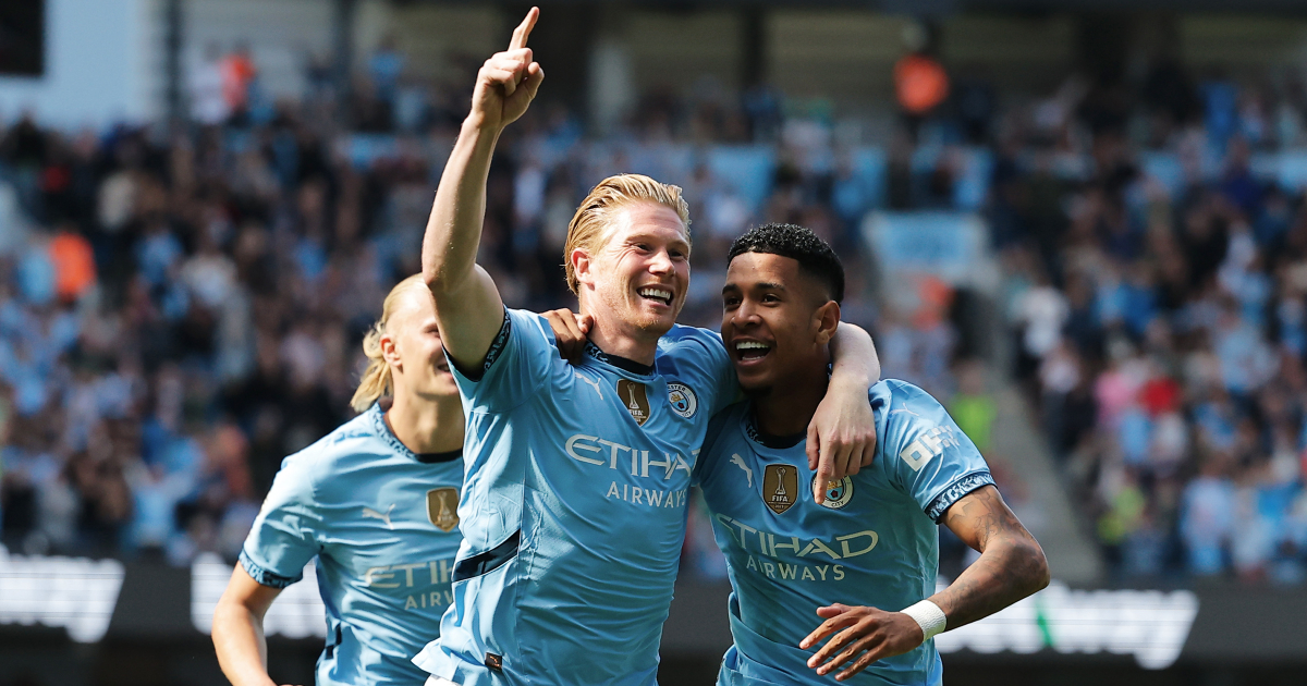 De Bruyne e Savinho, Manchester City