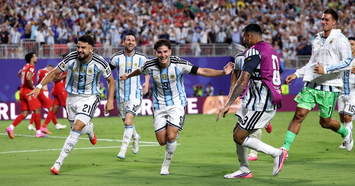 Alvarez, Argentina, Mondiali